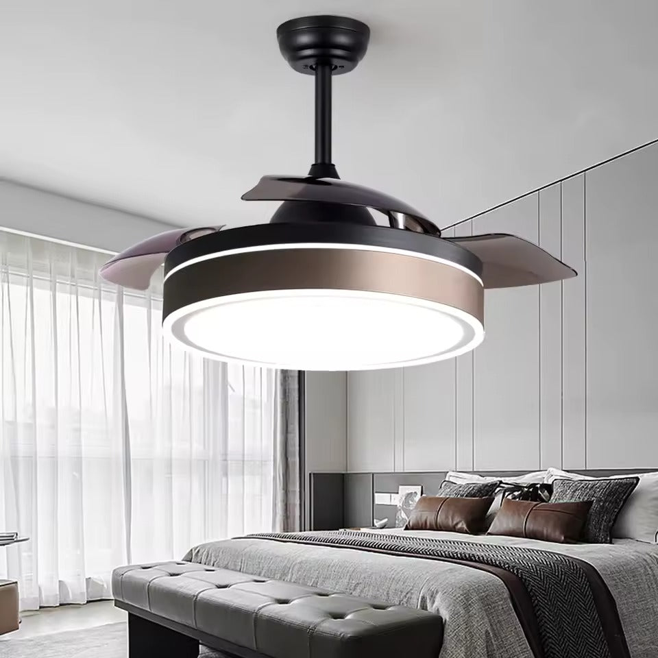 Velouras en versión negra en un dormitorio elegante